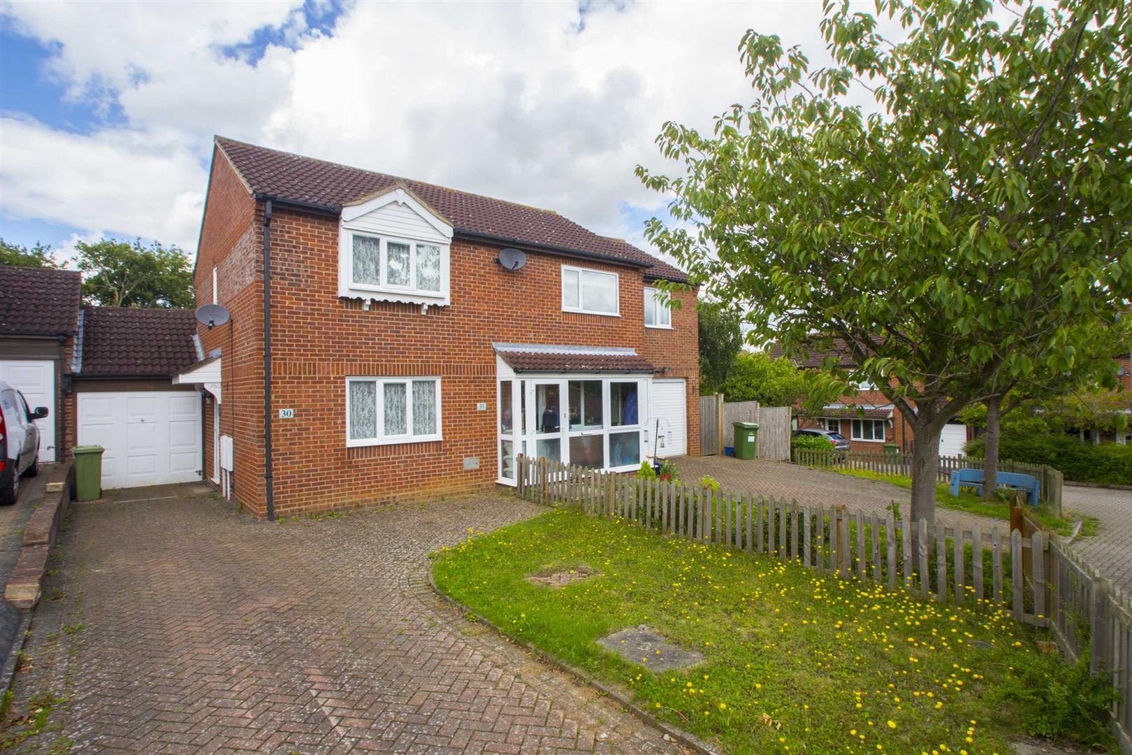 Vyne Crescent, Great Holm, Milton Keynes